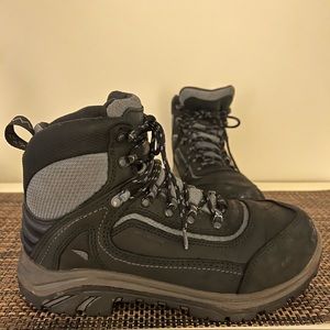 Red Wing Tradeswoman Women’s size 8.5 wide safety toe boot